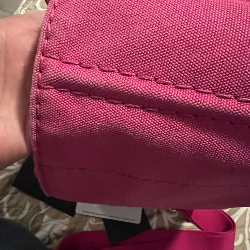 Small size authentic Prada canapa - Picture 12 of 17